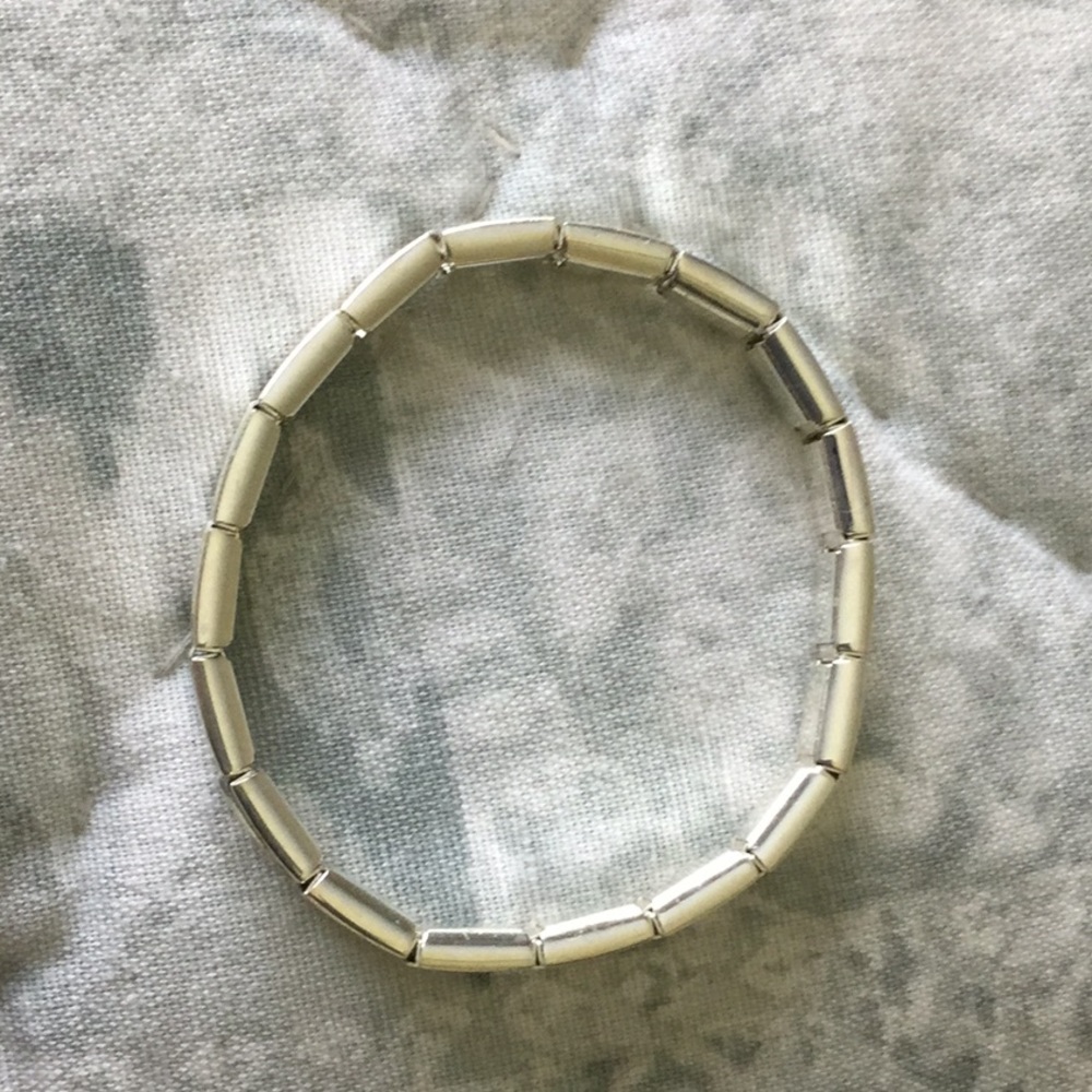 2tone silver metal bracelet - Picture 3 of 4